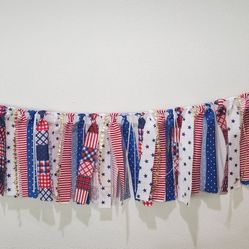 4th Of July Garland !!
