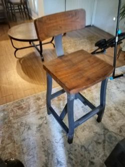 Bar chair