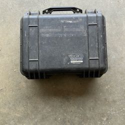 Pelican Style Hard Case 