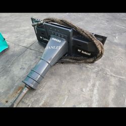 Bobcat Breaker Stanley HB680