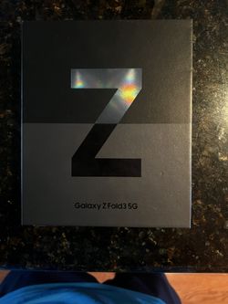 Samsung Galaxy ZFold 3 (256 Gig) Phantom Black Factory Unlocked
