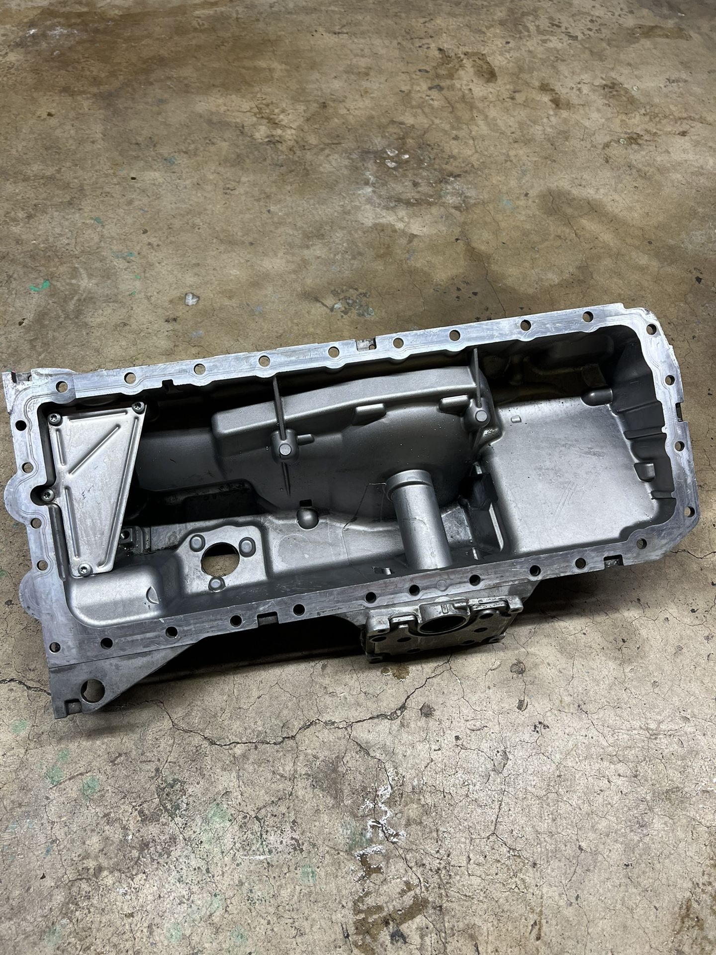 N54 AWD Oil Pan for Sale in Santa Ana, CA OfferUp