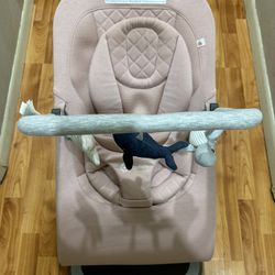 Ergobaby 3-in-1 Baby Bouncer And Toy Bar