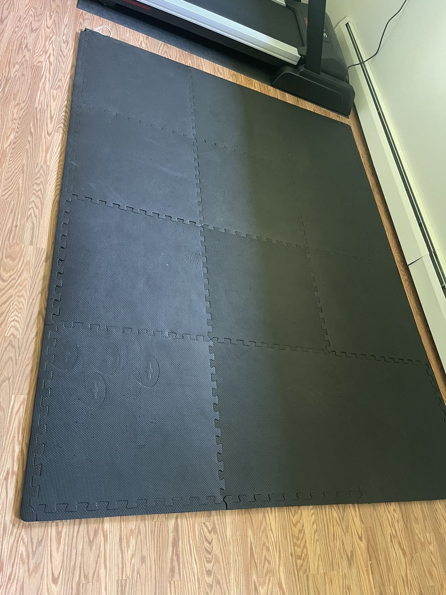 8 Foot Interlocking Gym Flooring