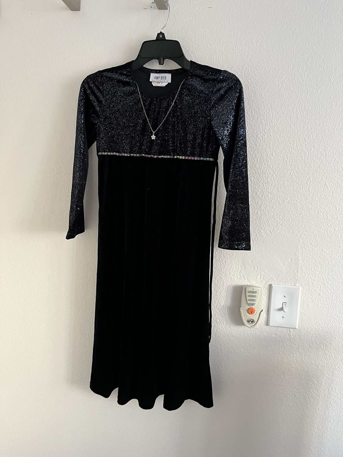 Amy byer beautiful fancy long girls dress size 10 ised one time for Sale in  Lancaster, CA - OfferUp