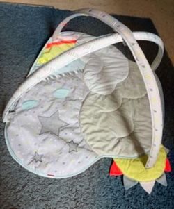 Hip hop tummy Time mat