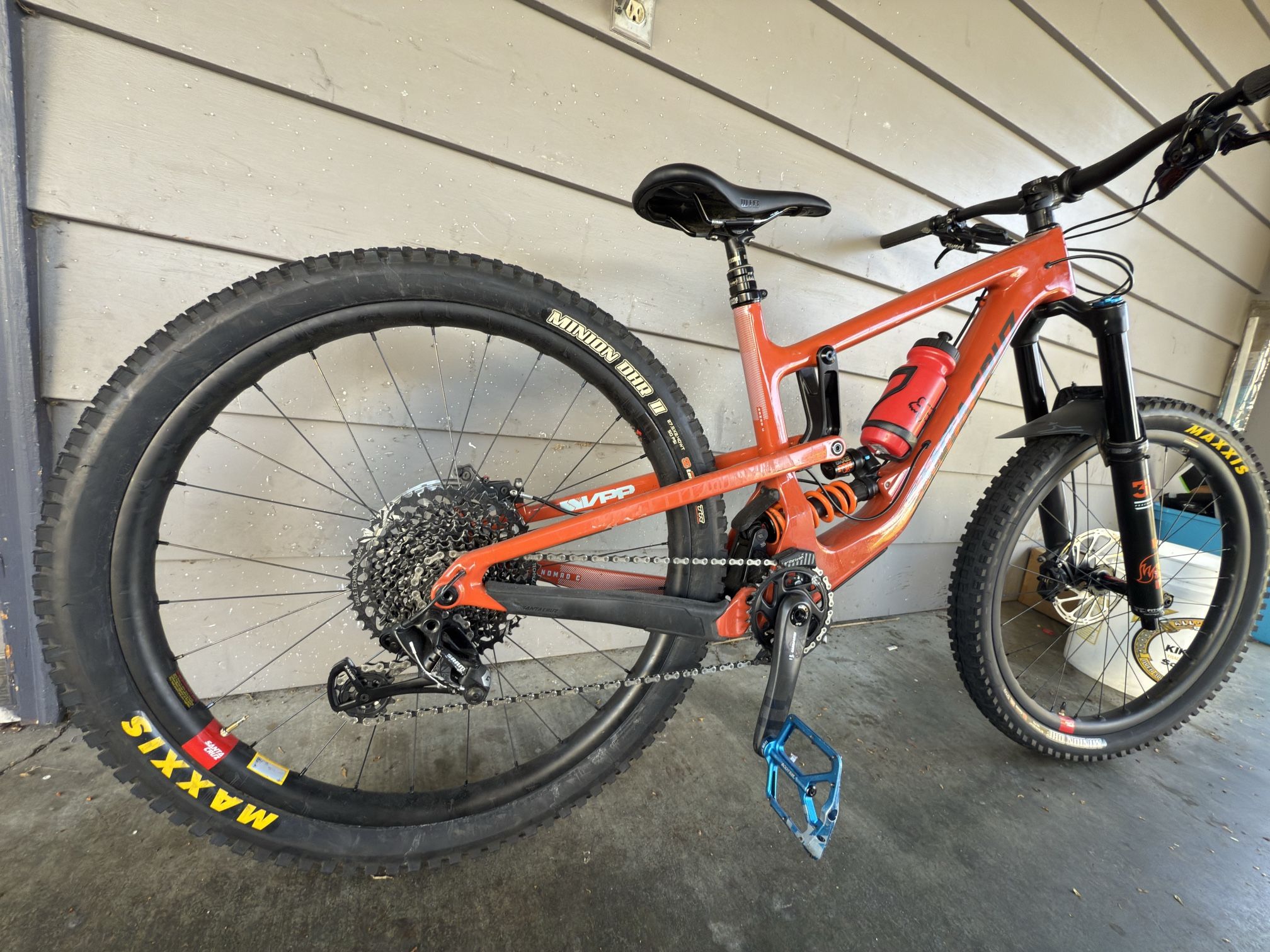 https://offerup.com/redirect/?o=TXQuYmlrZQ== Santa Cruz