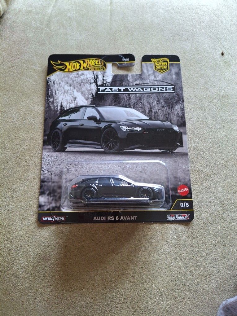 Hotwheels Premium AUDI RS6 AVANT