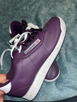 Woman shoes