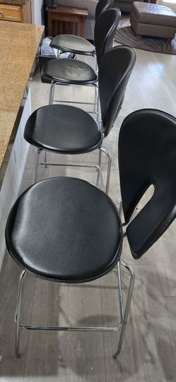 Use barstools good condition $150.00