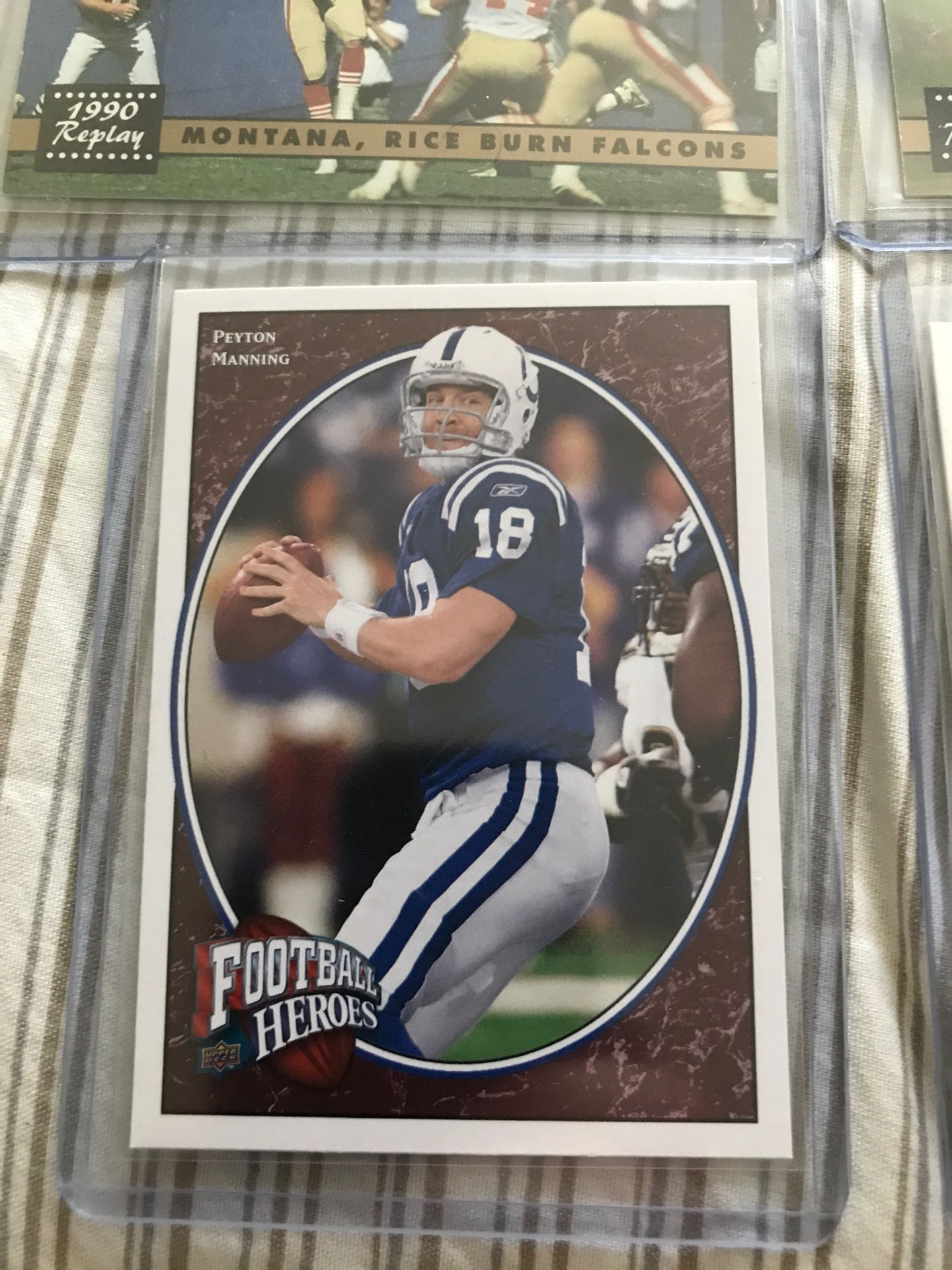 Lot of 4 NFL Star player cards