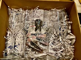 Champagne glass set ✨Thrifty Gifted LLC ✨