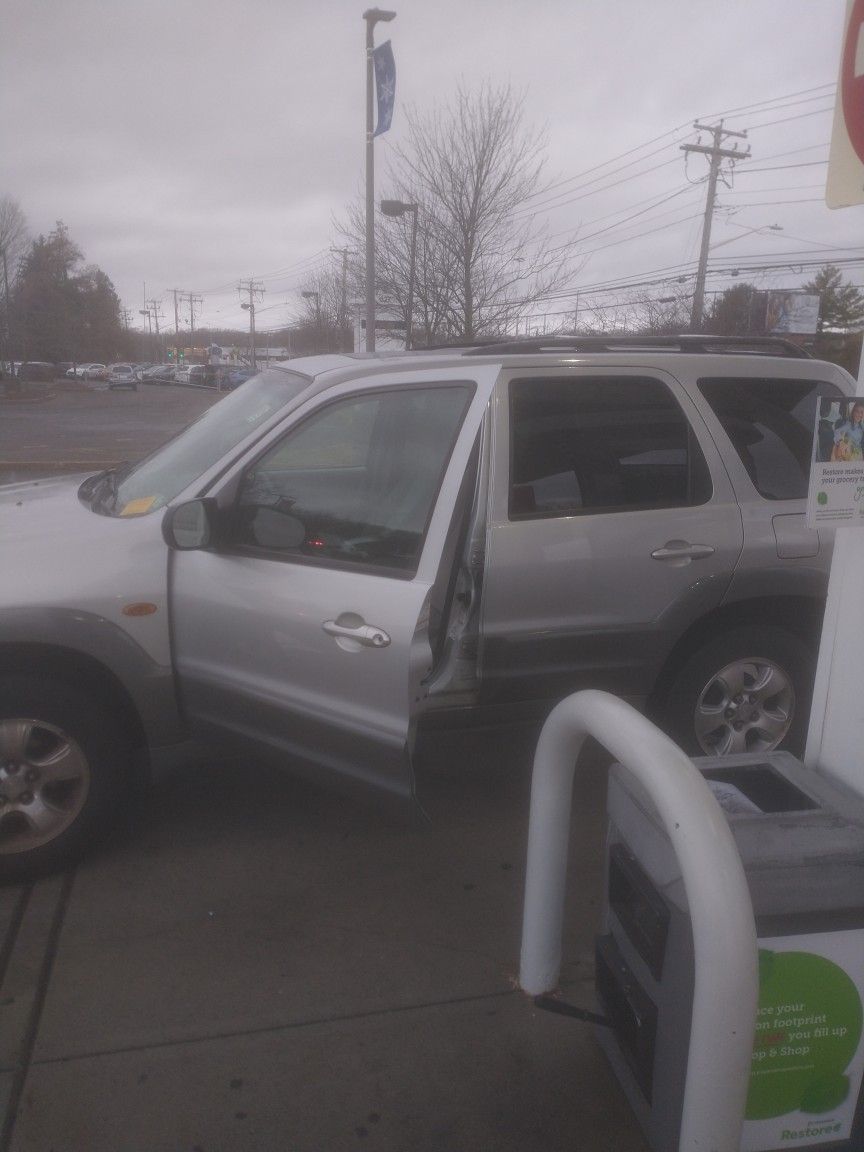 2001 Mazda Tribute