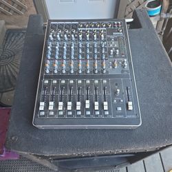 Mackie Onyx 1220i Mixer With Firewire - Read Details