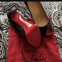 Christian Louboutin heels/Red bottoms *BRAND NEW* never worn.  