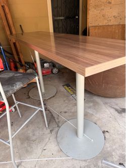 Bar high table