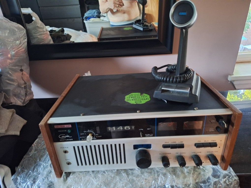 Courier Centurion 23ch Cb Radio