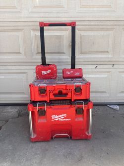 Milwaukee Rolling tool box set