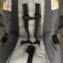 Baby Trend Car seat With Base