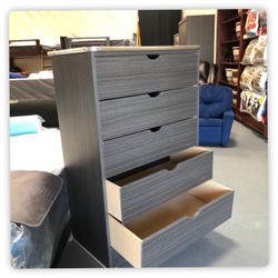 5 Drawer Dresser