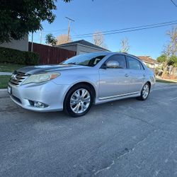 Titulo Limpio  Toyota Avalon 2011