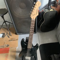 Guitar works great easy to play