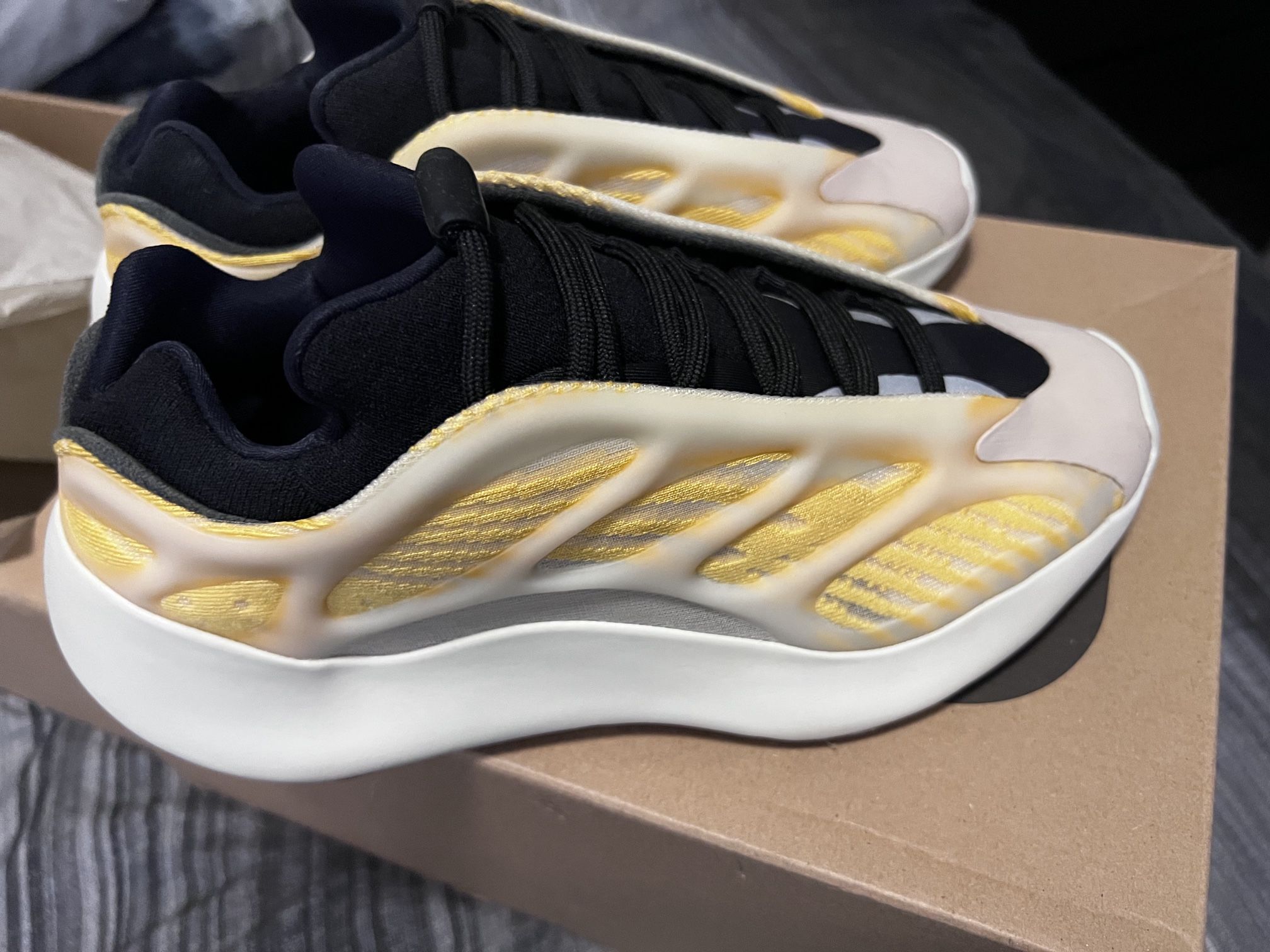 Yeezy 700 V3 Safflower