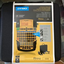 DYMO Rhino 4200 Industrial Label Maker Carry Case Kit with 1 Roll of 1/2" All-Purpose Vinyl Labels