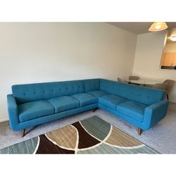 Sectional Sofa