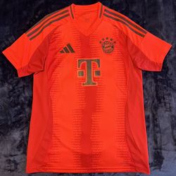 Bayern Munich 24/25 Home Jersey