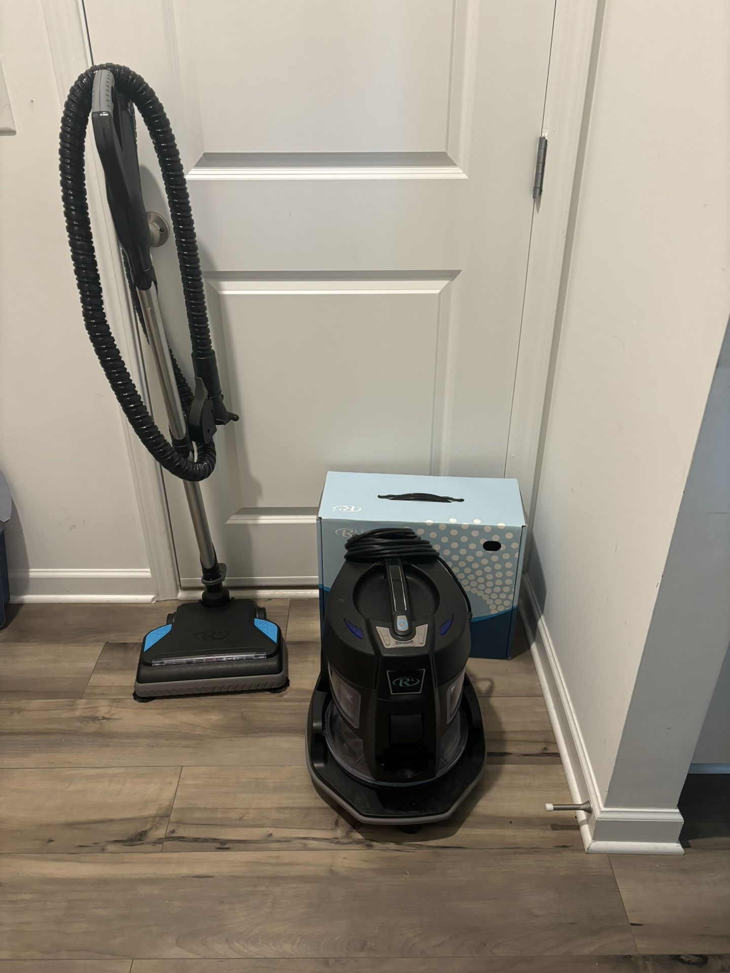 Rainbow SRX exclusive cleaner system