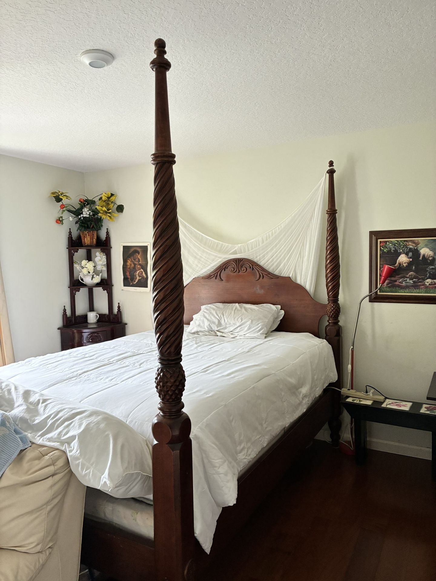 One Private Room.Share Of Kitchen & Bathroom