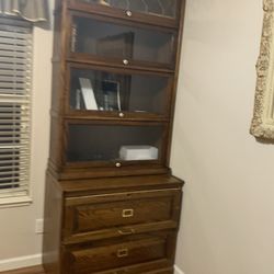 Bookshelf