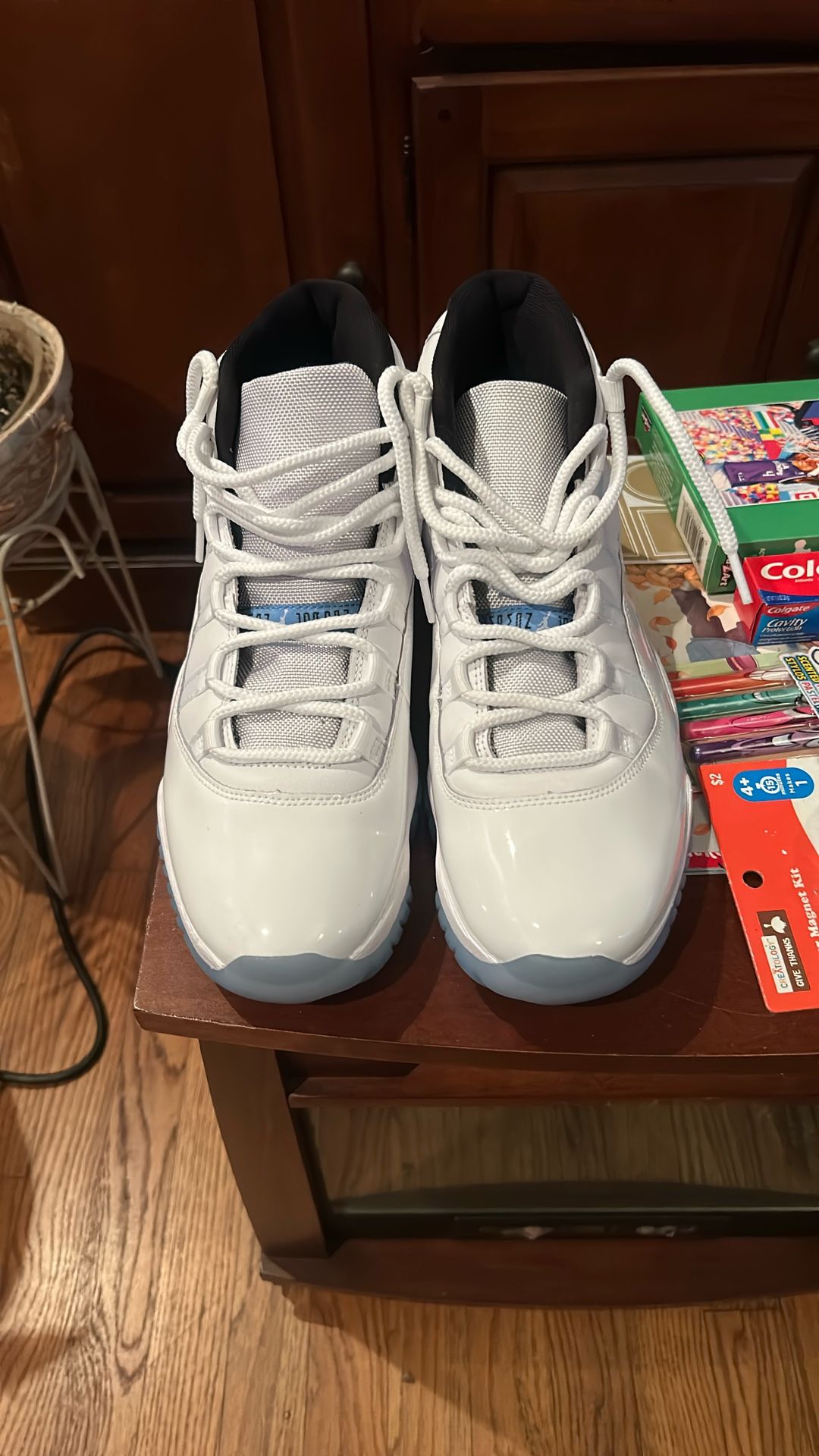 Jordan 11s