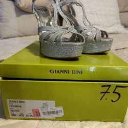High Heel Shoes 