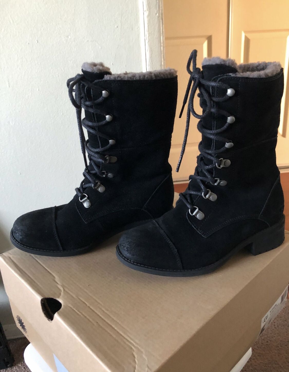 UGG Boots Ski Skiing