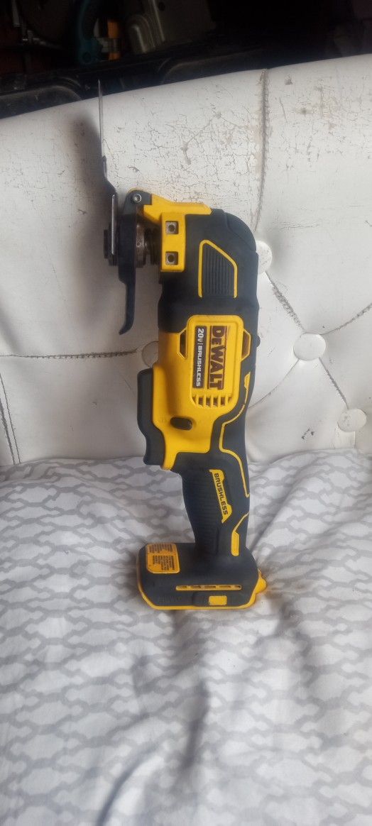 Multitull DeWalt BRUSHLESS ATOMIC 