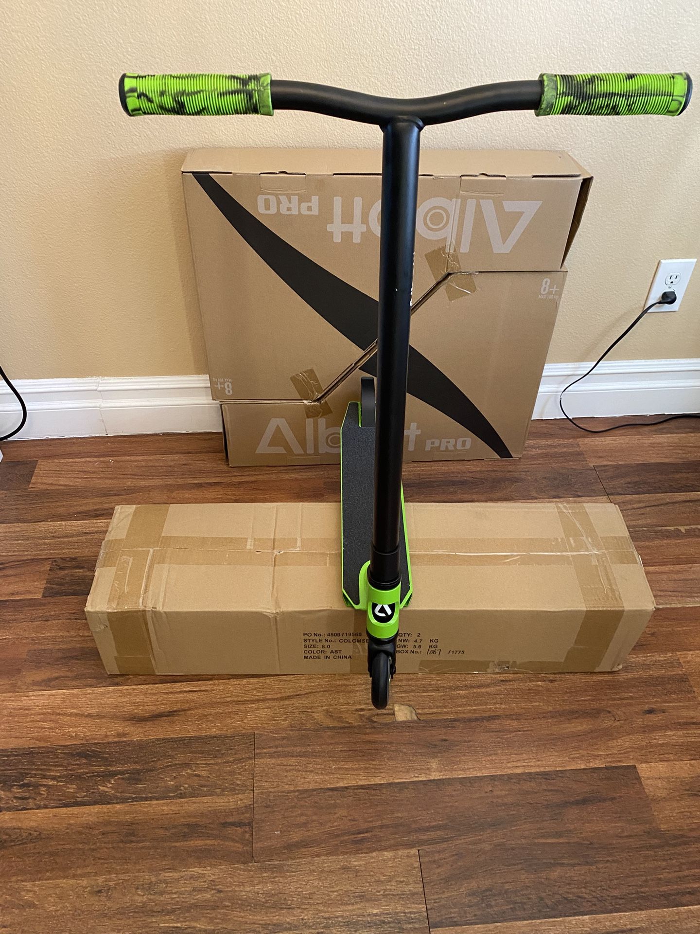 ALBOTT PRO SCOOTER BRAND NEW K1 PROFESSIONAL SCOOTER 👶👩