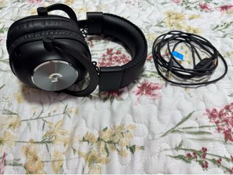 Audífonos Logitech Pro