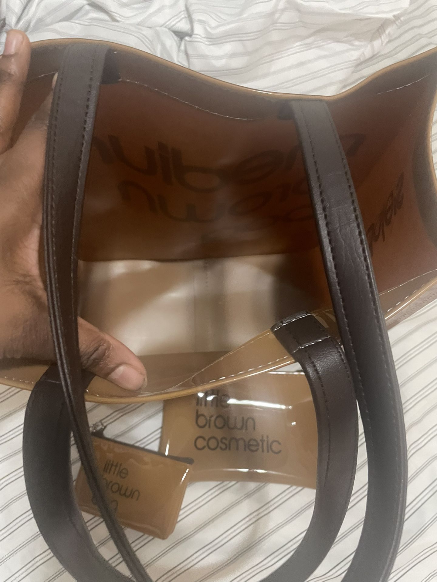 Bloomingdales Medium Brown Bag for Sale in Miami, FL - OfferUp