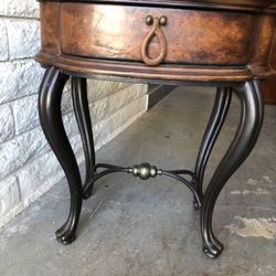 1 Night Stand Vintage 