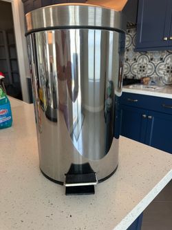 Stainless Steel Step Trash Can