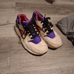 Womens Nike Sneakers