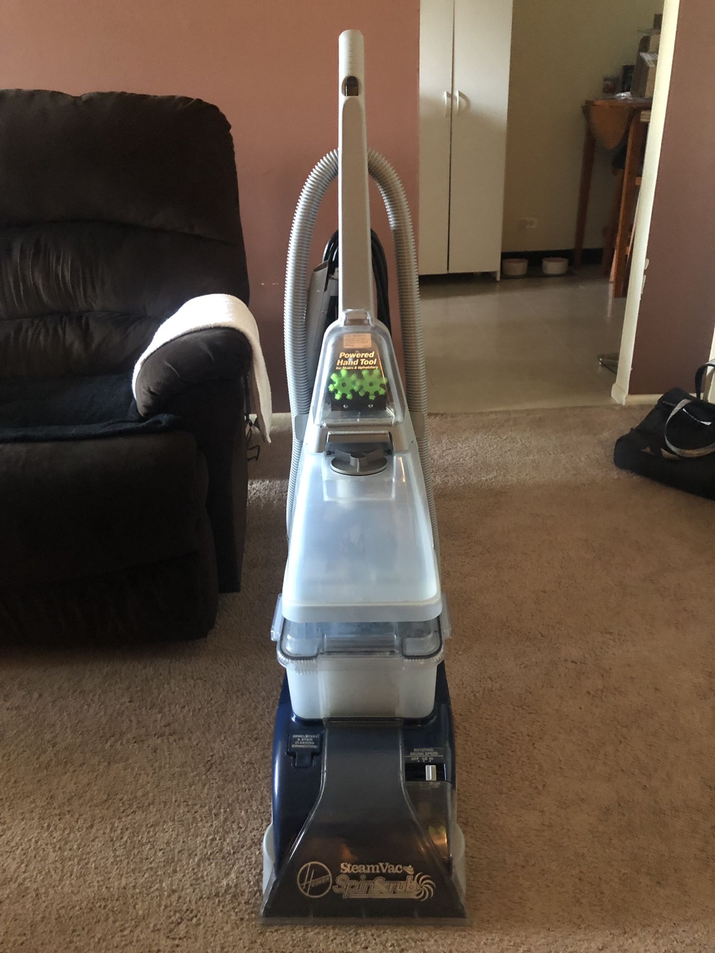 Hoover SteamVac SpinScrub with all attachments for Sale in HOFFMAN EST