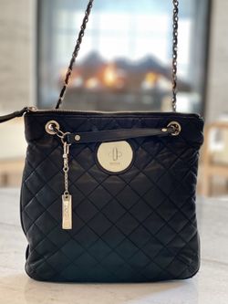 Dkny quilted shoulder bag hotsell