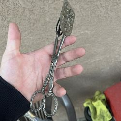 VINTAGE ORNATE SILVER PLATE CAKE SLICE 9" SCISSOR TONGS PASTRY SANDWICH SERVER