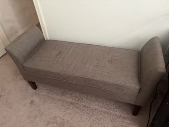 Upholstered bench