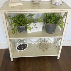 Cute white end table