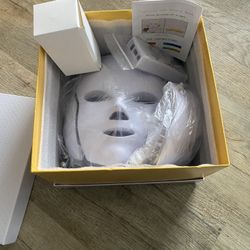 LED Light Therapy Face And Neck Mask