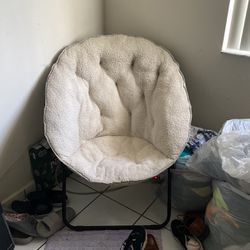 Foldable Saucer Chair 